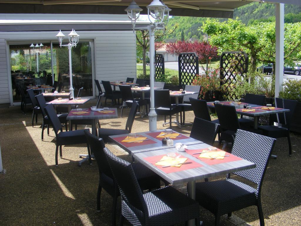 Hotel Confort Le Moulin Rouge Terrasson المظهر الخارجي الصورة