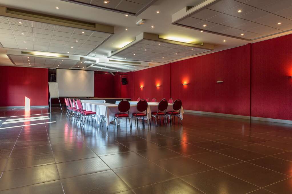 Hotel Confort Le Moulin Rouge Terrasson المرافق الصورة